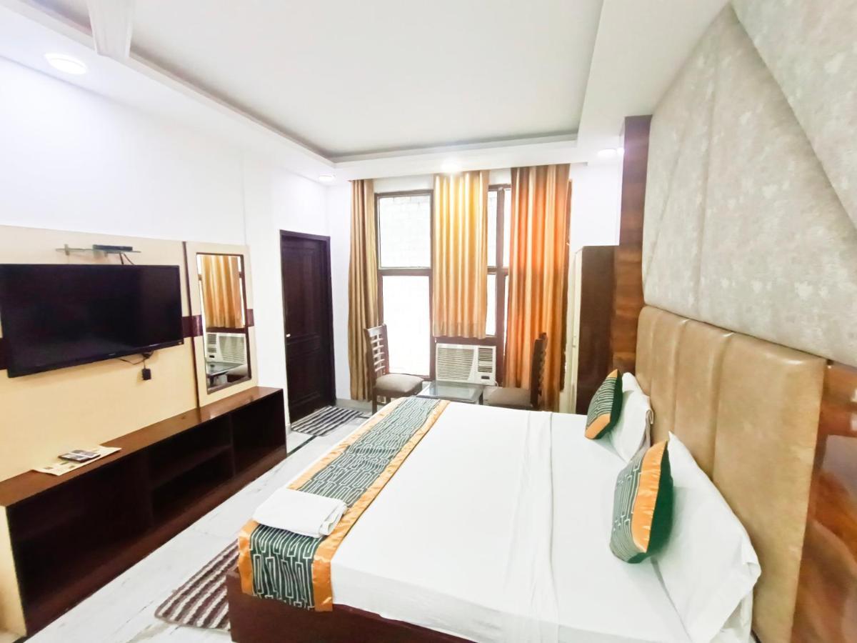 Hotel Krone Near Igi Airport Delhi New Delhi Ngoại thất bức ảnh